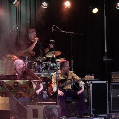Dmf Rock Coverband 66